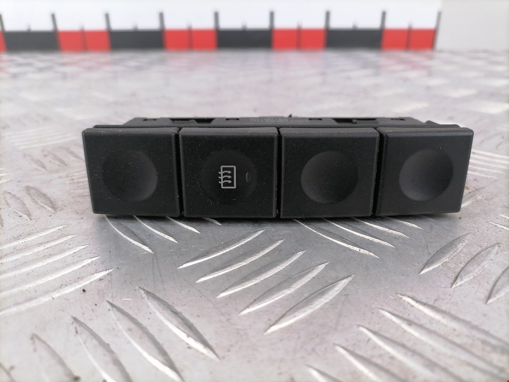 Кнопка подогрева (обогрева) заднего стекла Ford Fiesta 5 (2002-2008)