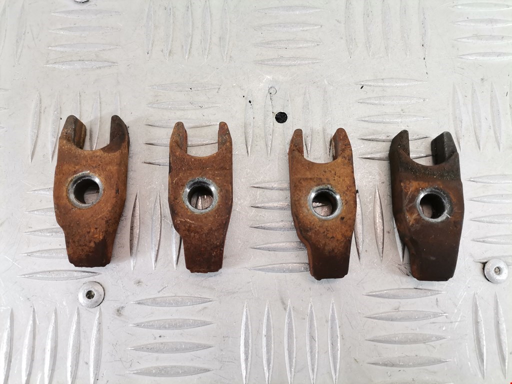 Кронштейн форсунки PEUGEOT 307 2001-2008