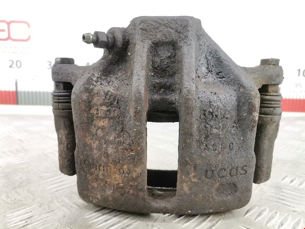 Суппорт передний левый VOLKSWAGEN Passat B5 1997-2005