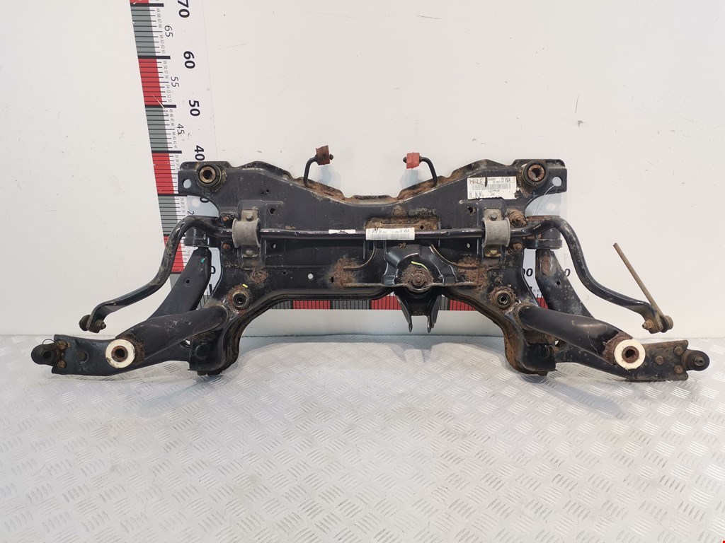 Балка передняя подрамник Ford Focus 2 (2004-2011)