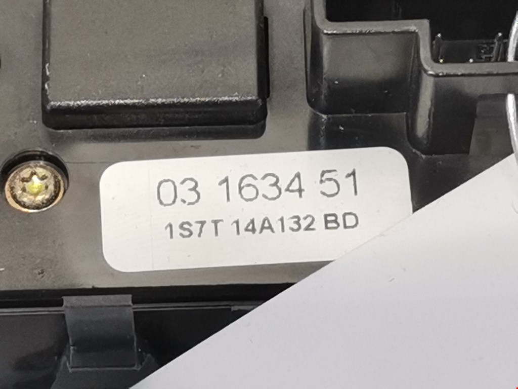 Блок управления стеклоподъемниками FORD Mondeo III 2000-2007