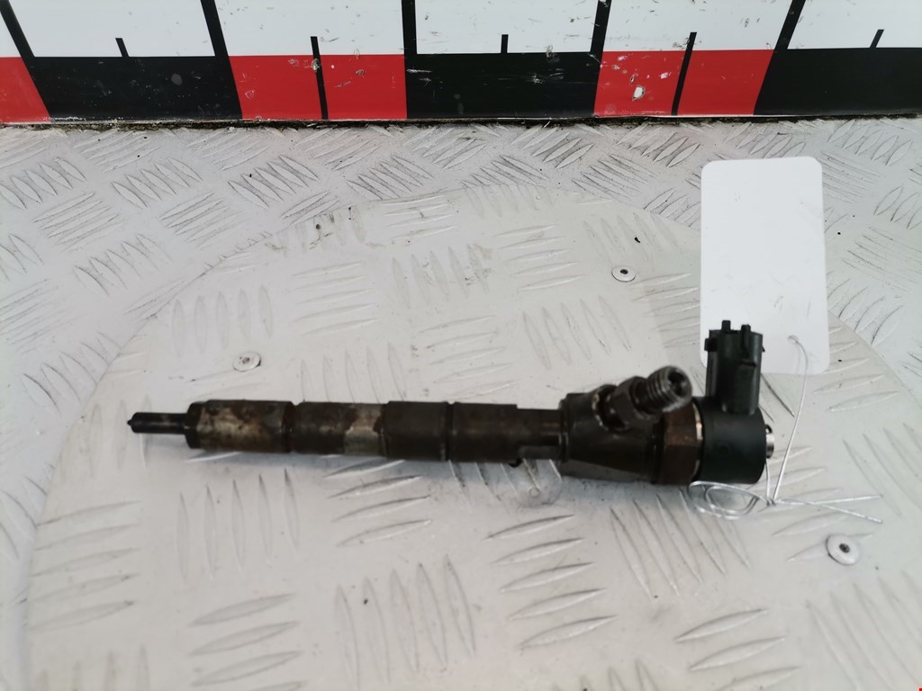 Форсунка дизельная электрическая OPEL Insignia 2008-2017