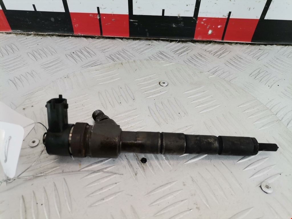 Форсунка дизельная электрическая OPEL Insignia 2008-2017