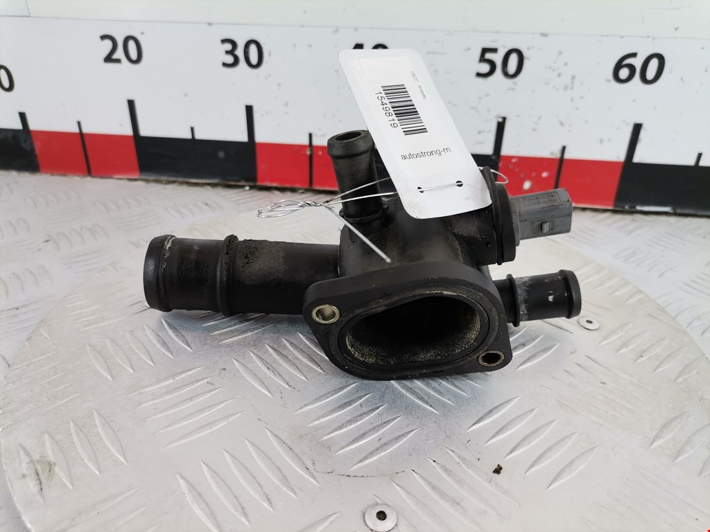 Тройник системы охлаждения VOLKSWAGEN Golf V 2003-2009