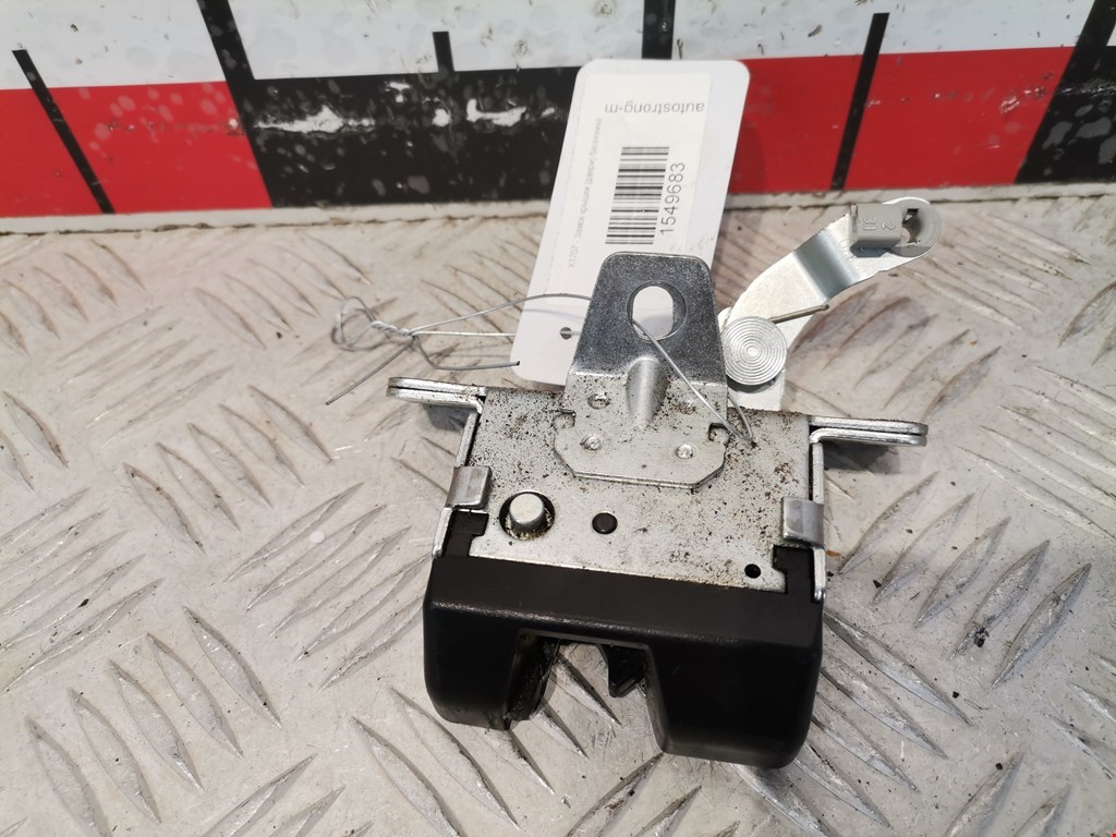 Замок багажника (крышки двери) OPEL Corsa C 2000-2006