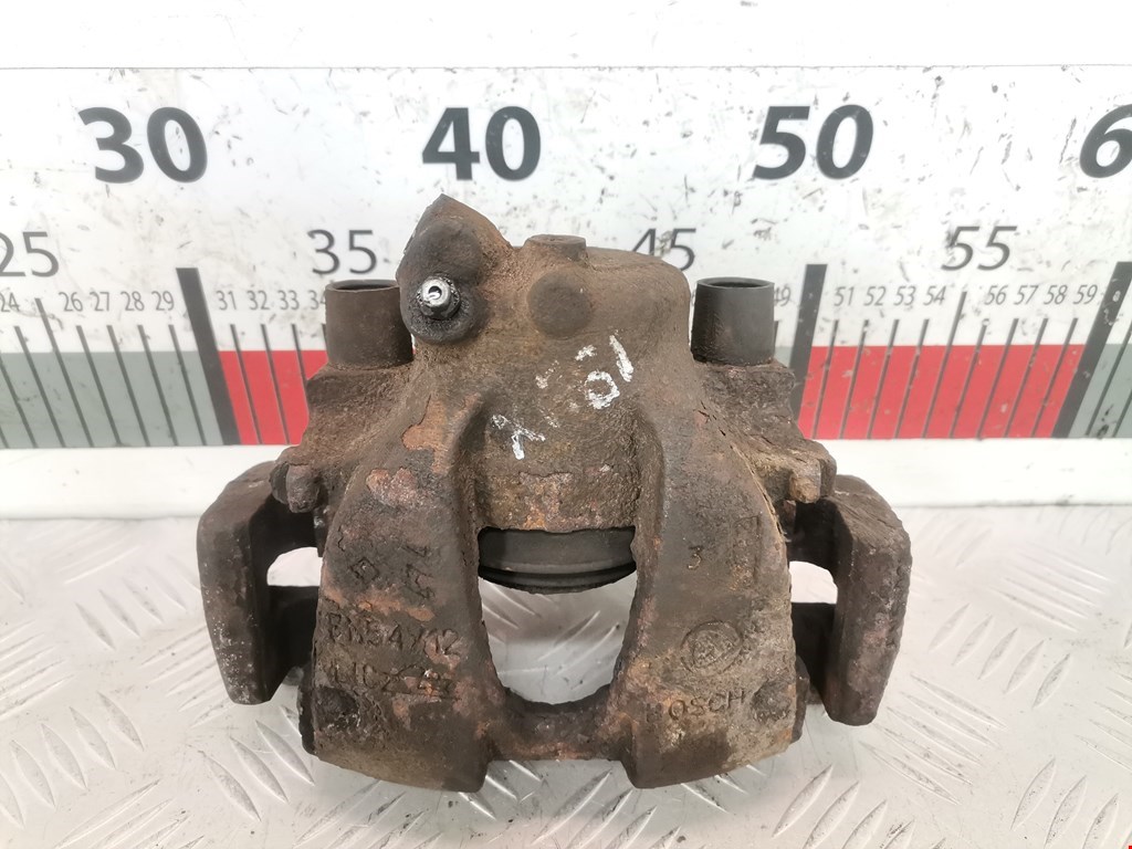 Суппорт передний правый FIAT Punto II (188) 1999-2007