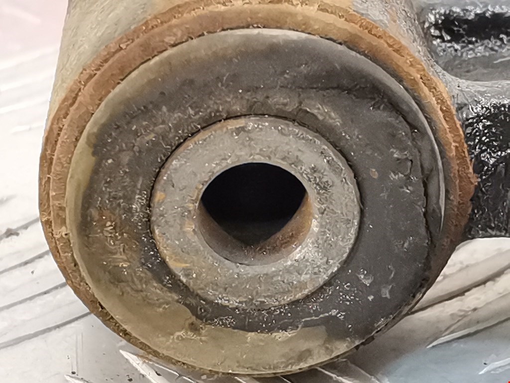 Рычаг передний правый PEUGEOT Partner 1996-2009