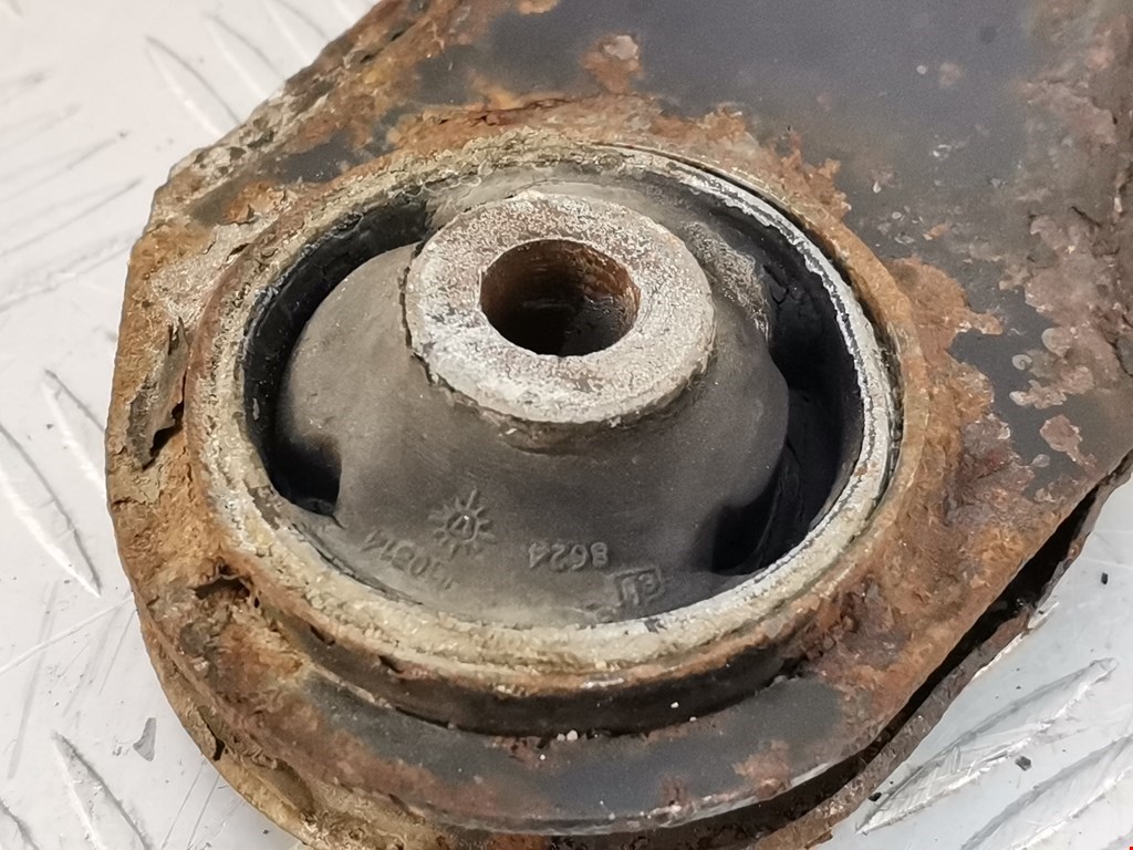 Рычаг передний правый AUDI A3 8L 1996-2003