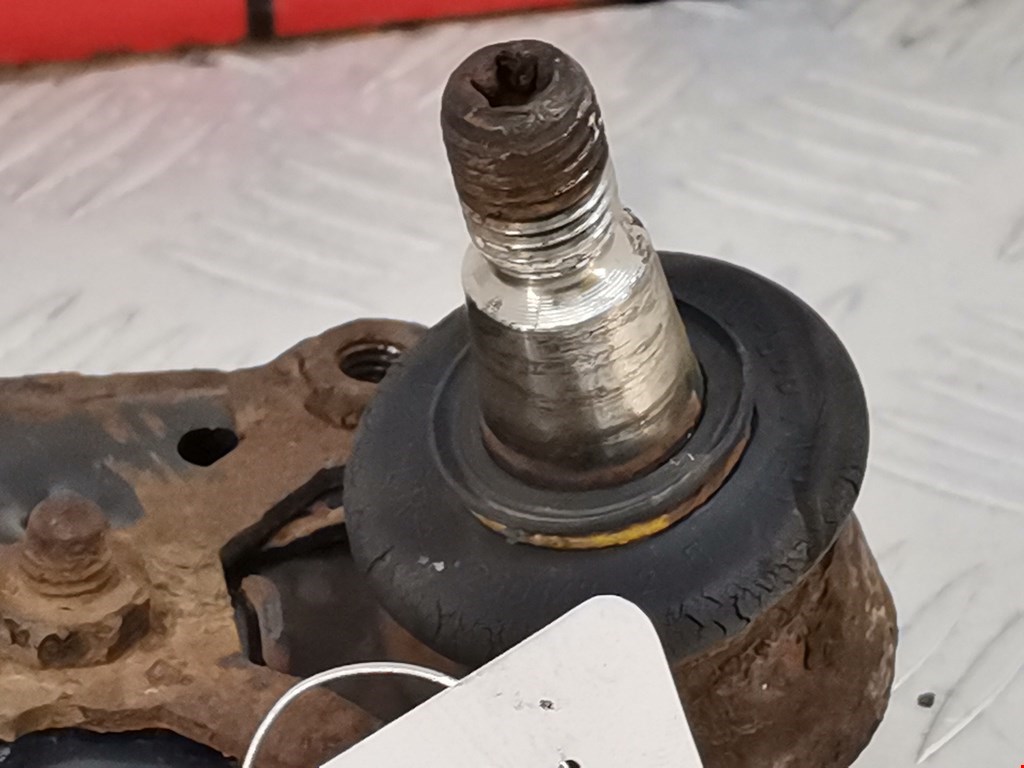 Рычаг передний правый AUDI A3 8L 1996-2003