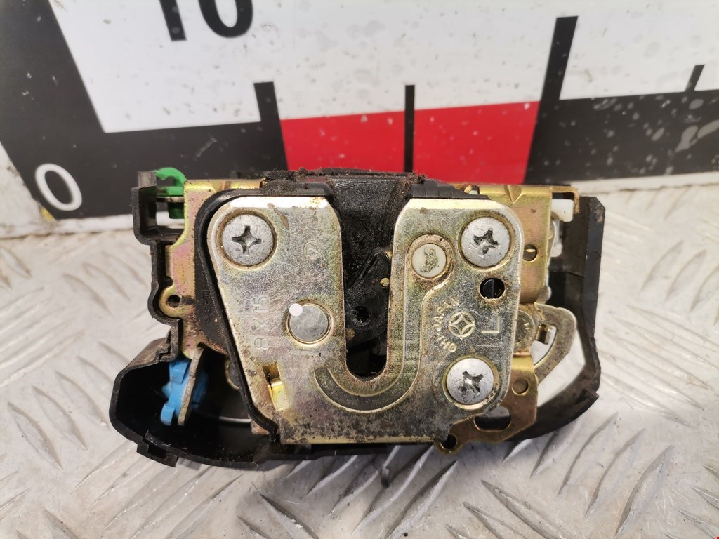 Замок двери передней левой SUBARU Legacy 1998-2004