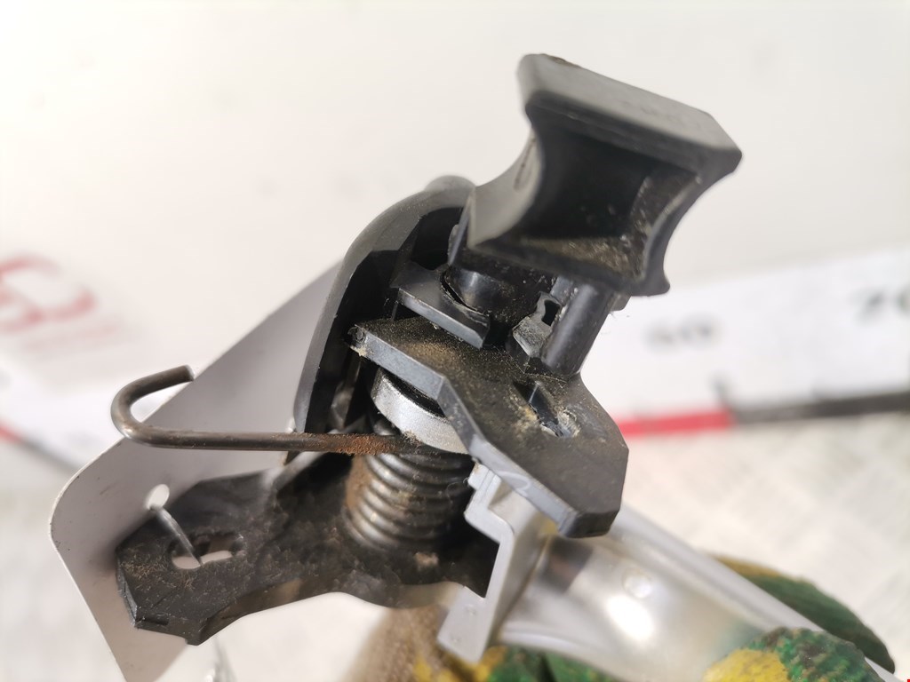 Ручка дверная передняя внутренняя правая MAZDA Mazda 6 GG 2000-2007