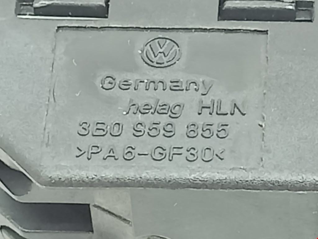 Кнопка стеклоподъемника SKODA Octavia A4 1U- 1997-2010