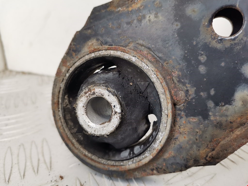 Рычаг передний левый VOLKSWAGEN Golf IV 1997-2003