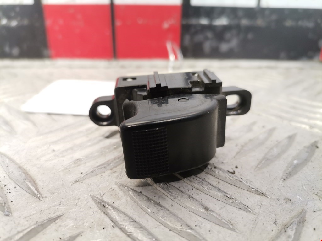 Кнопка стеклоподъемника MAZDA Mazda 6 GG 2000-2007