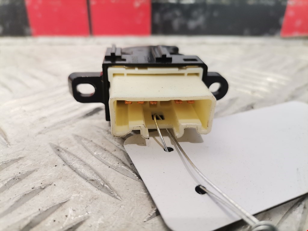 Кнопка стеклоподъемника MAZDA Mazda 6 GG 2000-2007