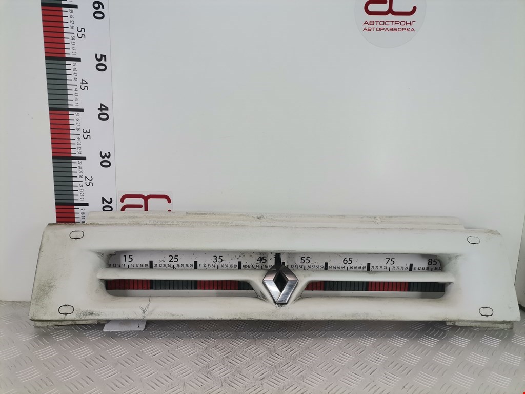 Решетка радиатора RENAULT Master 1980-1998