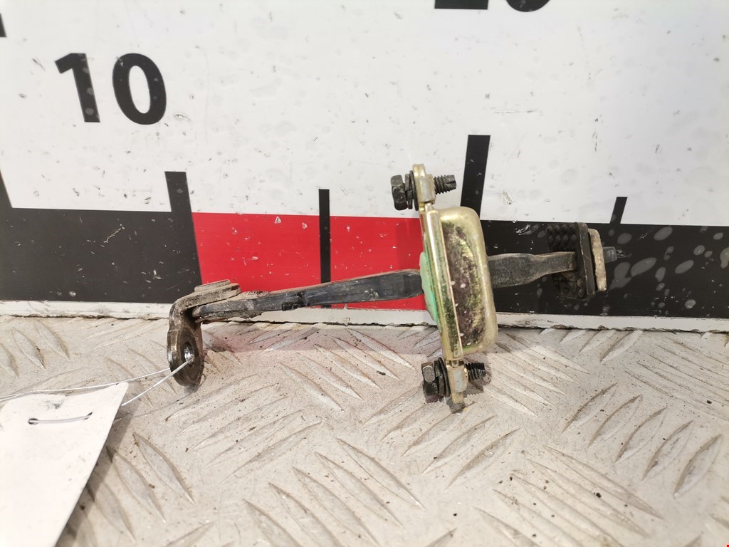 Ограничитель открывания двери HYUNDAI Getz 2002-2011