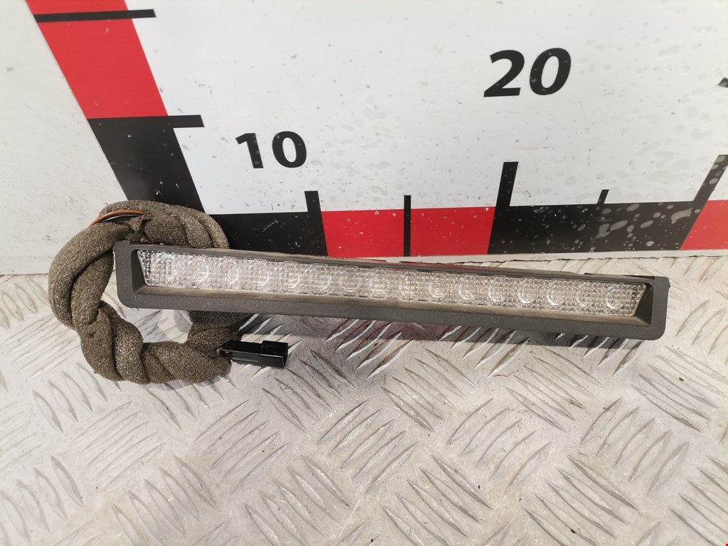 Фонарь дополнительный тормозной (стоп-сигнал) Opel Astra G (1998-2004)