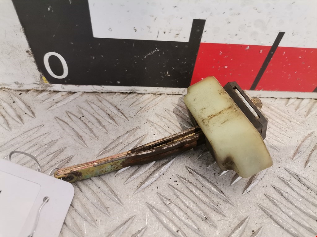 Ограничитель открывания двери SUZUKI Swift 1989-2003