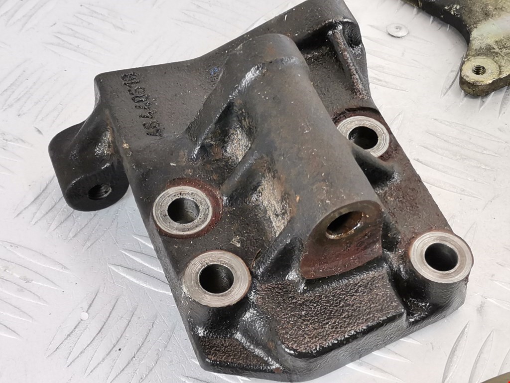 Кронштейн генератора FIAT Brava 1995-2001