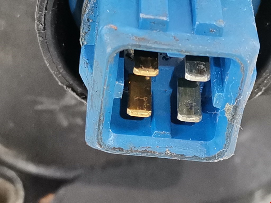 Фланец двигателя системы охлаждения AUDI A3 8L 1996-2003