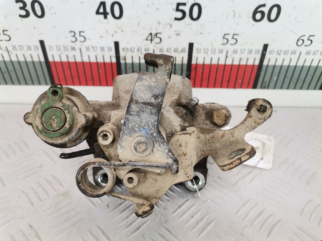 Суппорт задний левый CITROEN C4 Grand Picasso 2006-2013