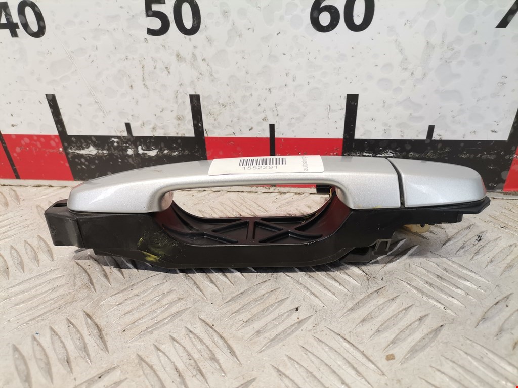 Ручка двери задней наружная левая TOYOTA RAV 4 XA20 2000-2005