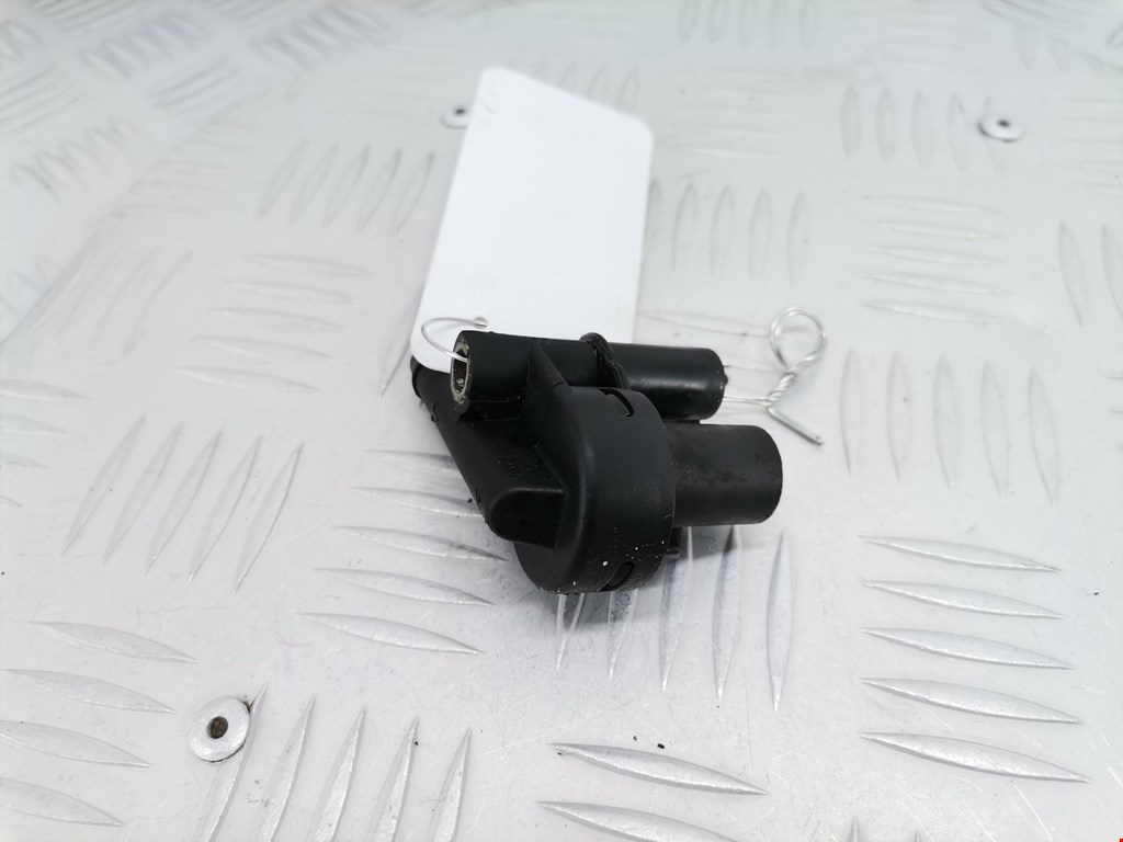 Клапан рециркуляции выхлопных газов (ЕГР) SKODA Fabia MK1 1999-2006