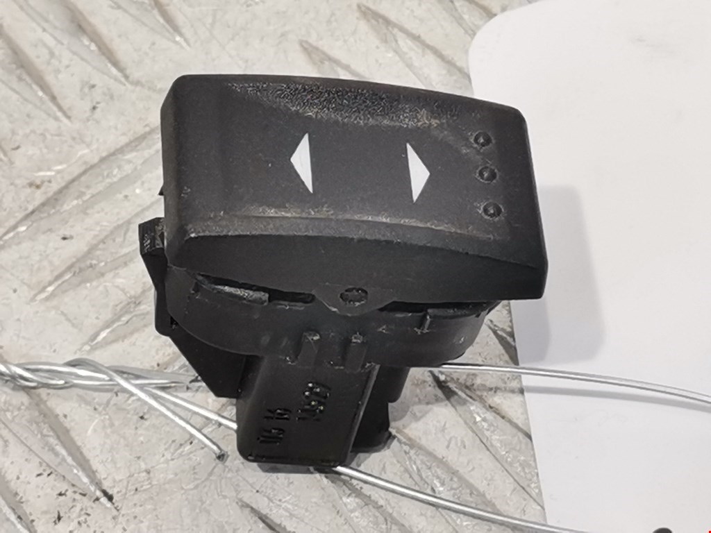 Кнопка стеклоподъемника FORD Mondeo III 2000-2007