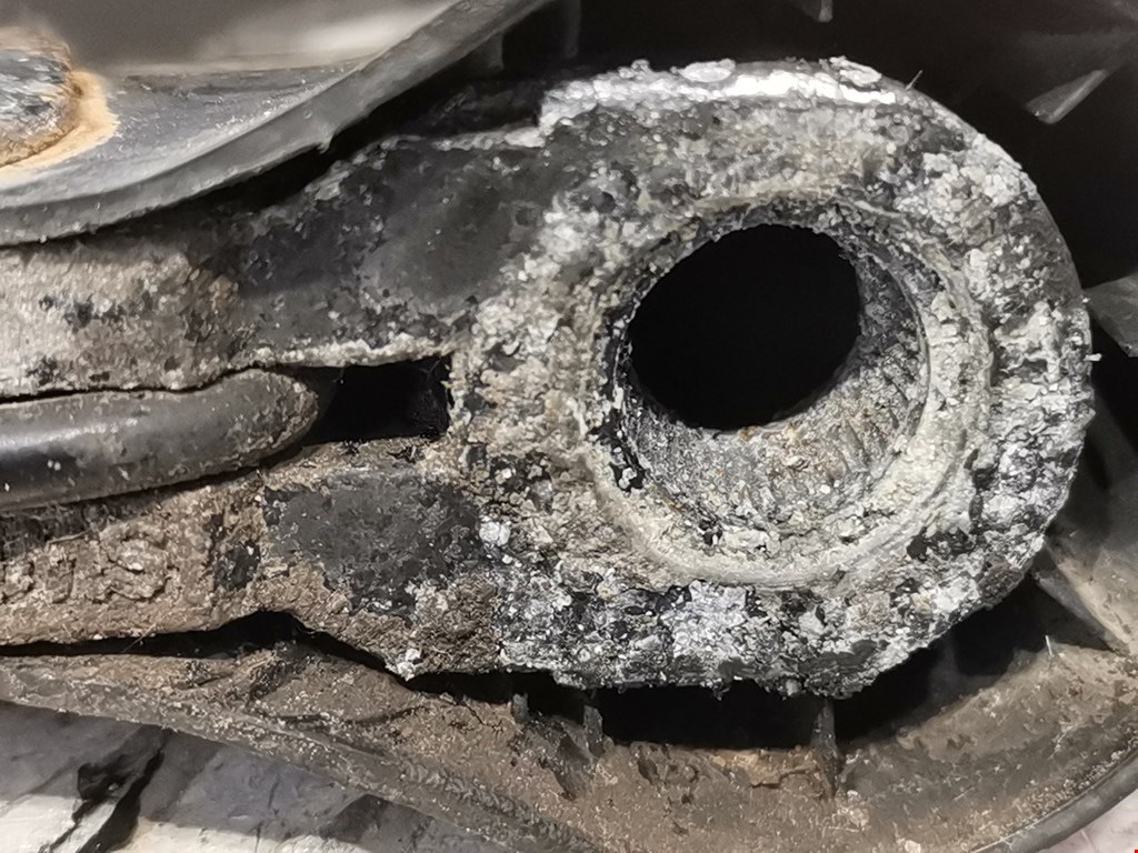 Поводок дворника задний (заднего) FORD Fusion 2002-2012