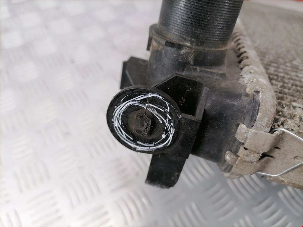 Радиатор основной RENAULT Trafic II 2001-2014