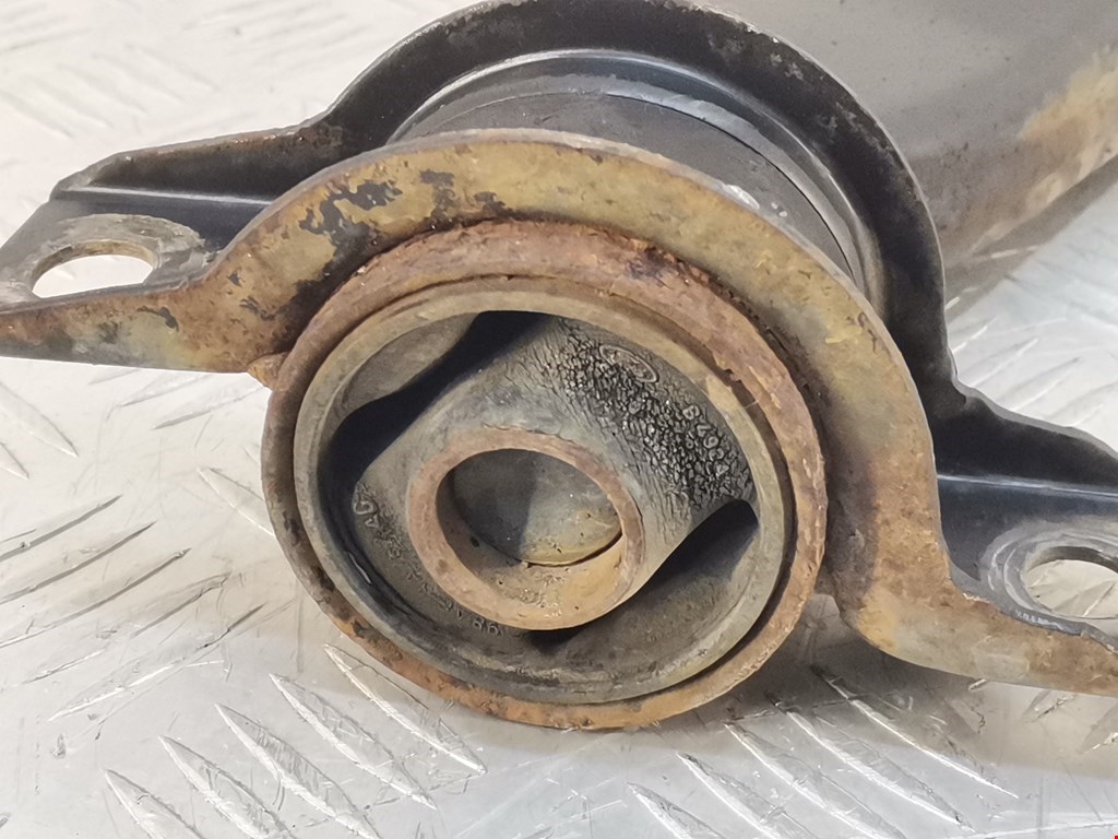 Рычаг передний правый FORD Focus I 1998-2005