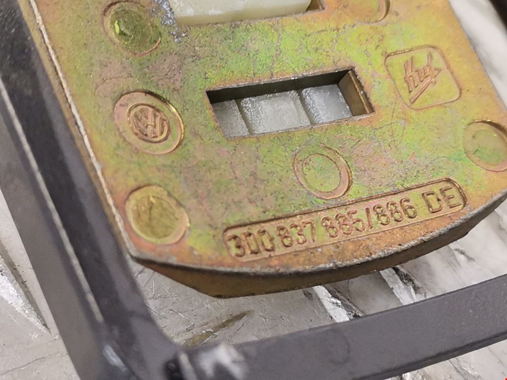 Ручка двери задней наружная правая VOLKSWAGEN Phaeton 2002-2016