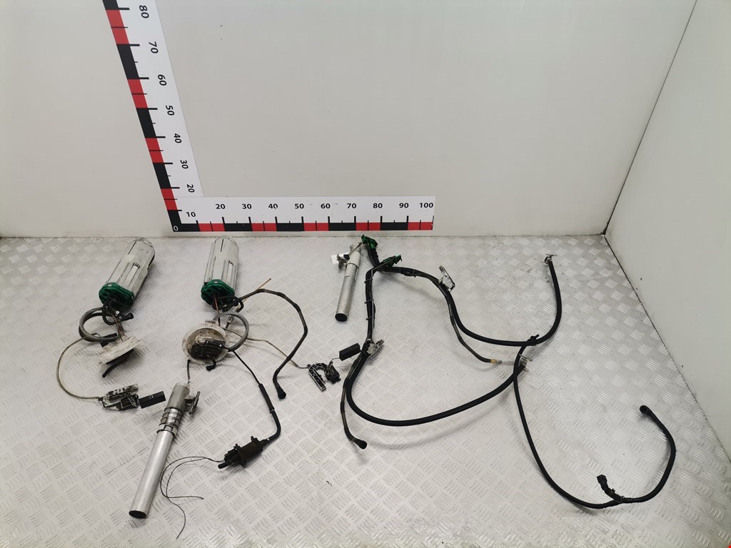 Насос топливный (электрический) VOLKSWAGEN Phaeton 2002-2016