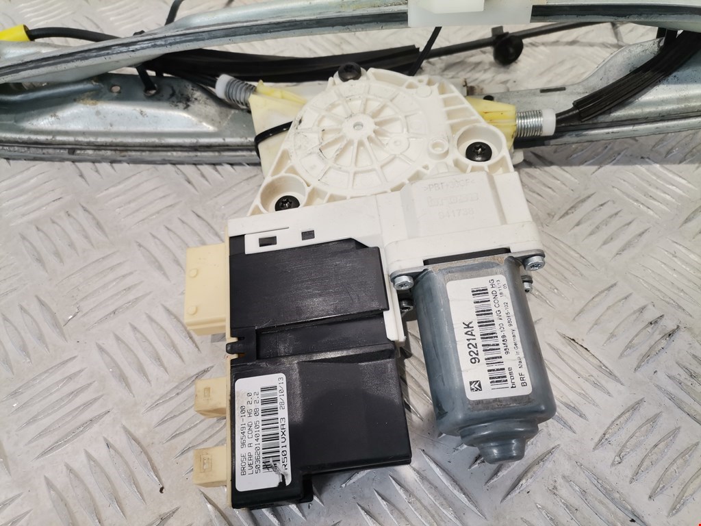 Стеклоподъемник передний левый CITROEN C5 I 2001-2008