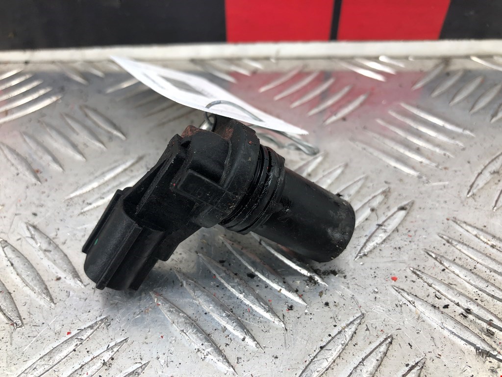 Датчик положения коленвала FORD Focus II 2005-2011