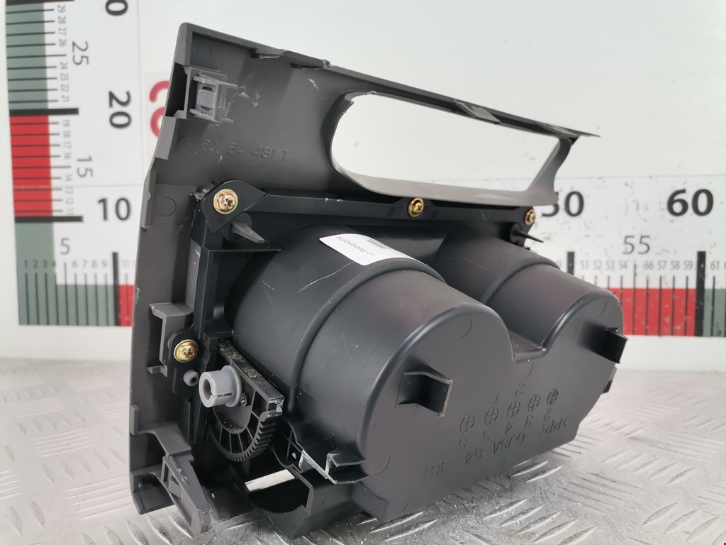 Подстаканник MAZDA Mazda 6 GG 2000-2007