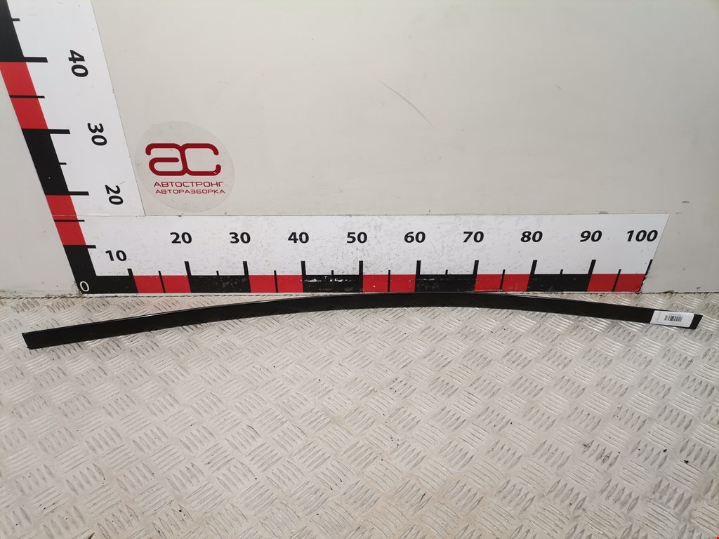 Накладка декоративная (молдинг) двери передней левой Audi A6 C5 (1997-2005)