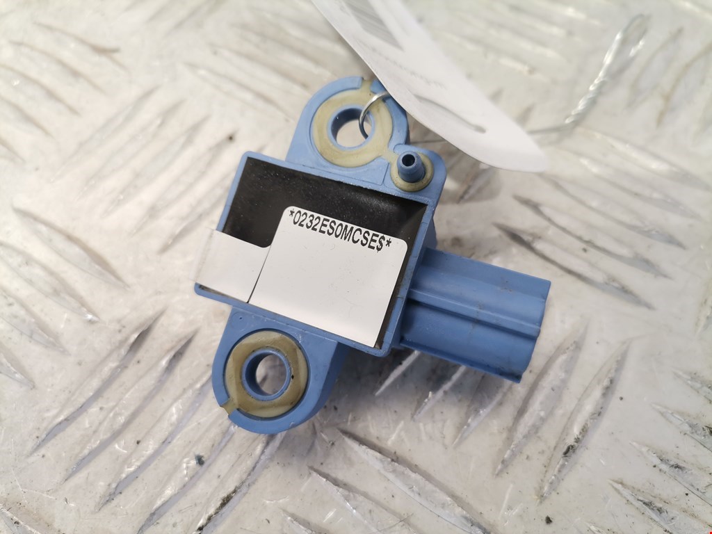 Датчик AIR BAG (подушек безопасности) VOLKSWAGEN Golf V 2003-2009