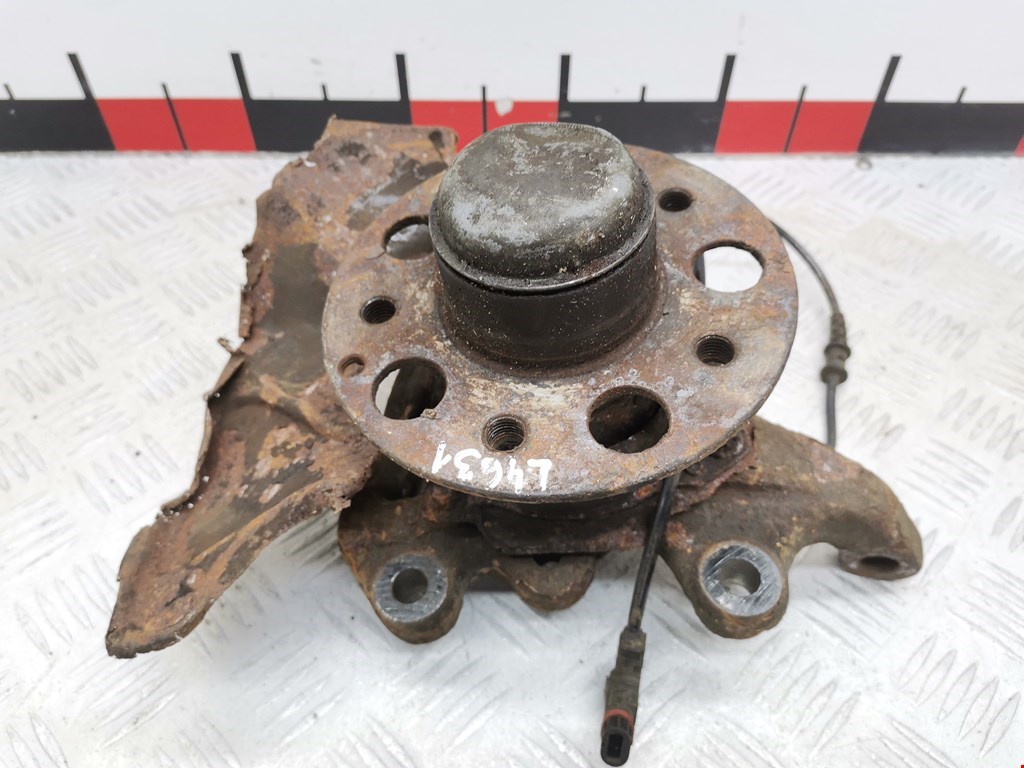 Ступица передняя левая MERCEDES-BENZ CLK-Class W209 2002-2009