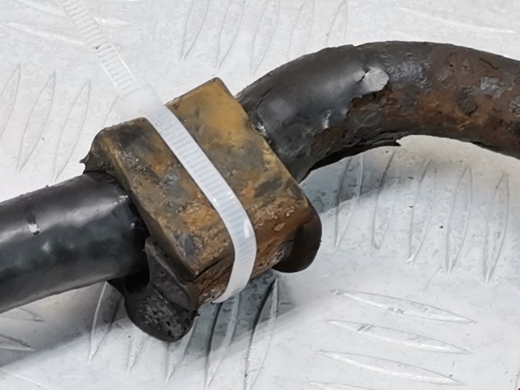 Стабилизатор передний (поперечной устойчивости подвески) VOLKSWAGEN Caddy II 1995-2004