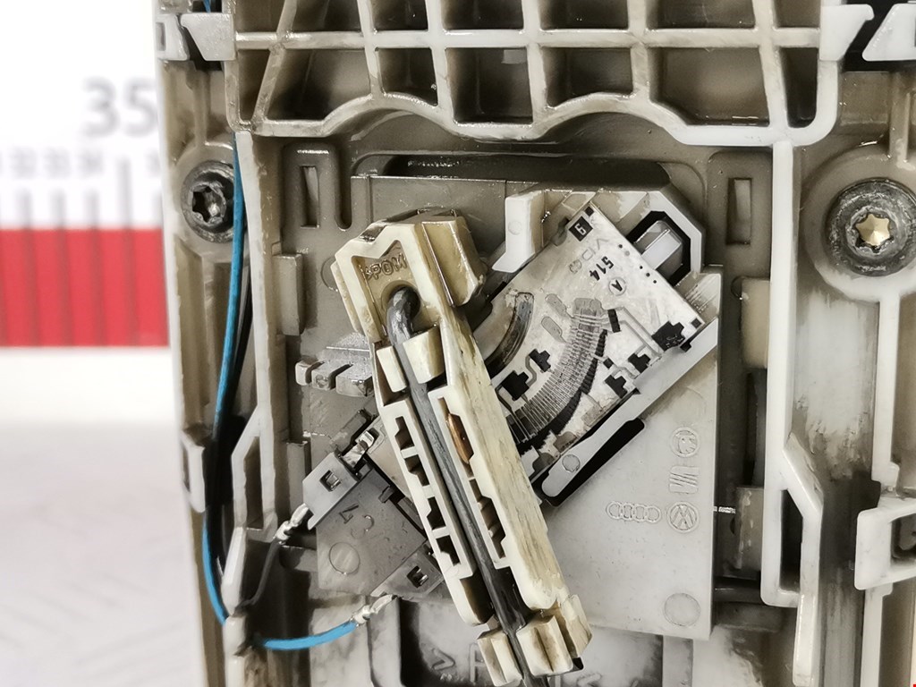 Насос топливный (электрический) SKODA Fabia MK1 1999-2006