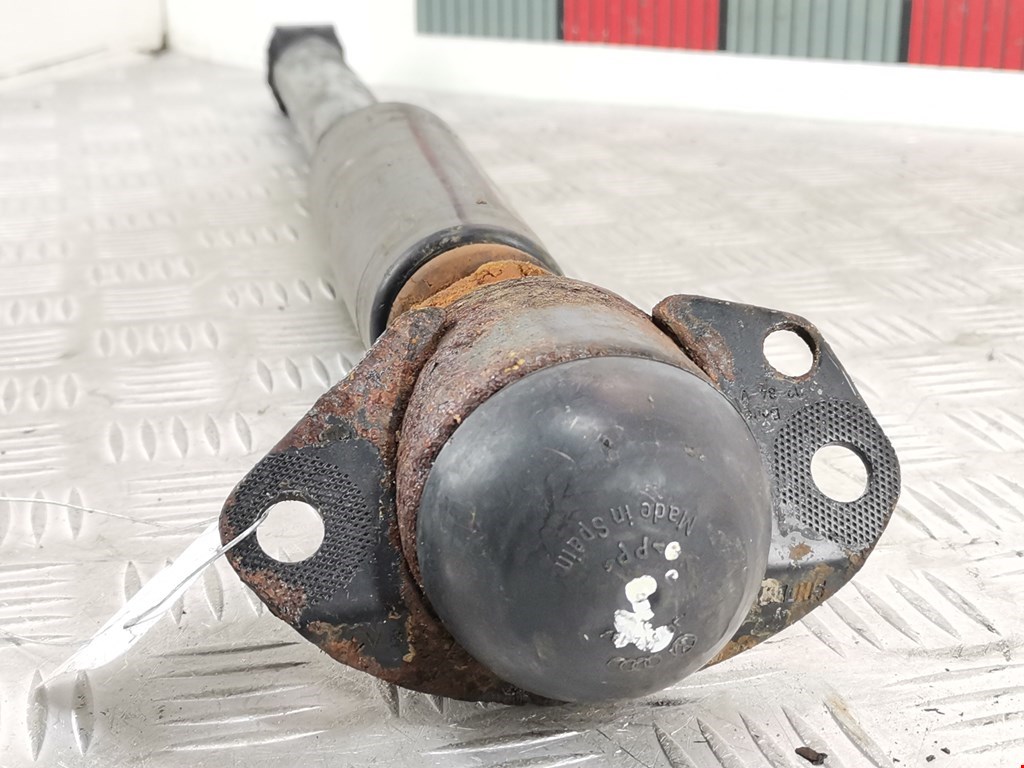 Амортизатор задний правый AUDI A3 8L 1996-2003