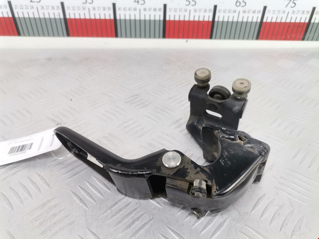 Ролик двери сдвижной (левый/правый средний верхний/нижний) MERCEDES-BENZ Vaneo 2001-2005