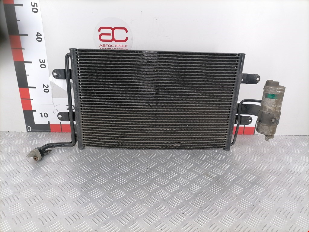 Радиатор кондиционера AUDI A3 8L 1996-2003