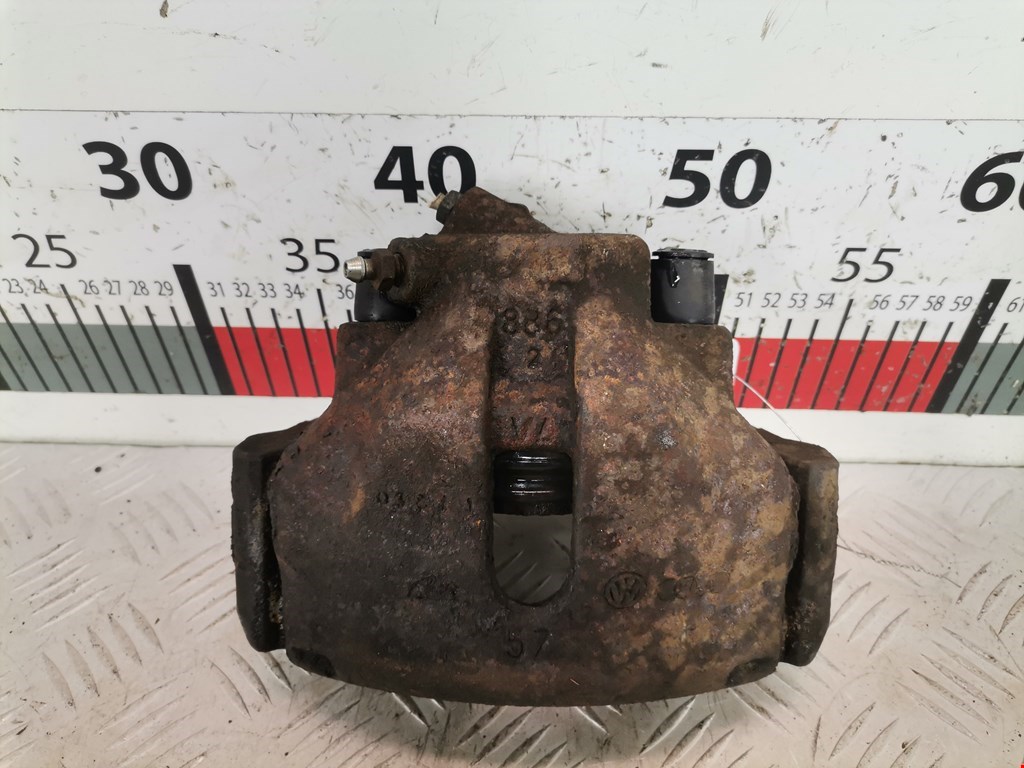 Суппорт передний левый AUDI A4 B6 2001-2005