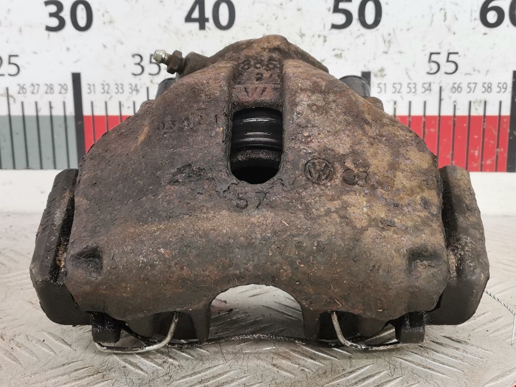 Суппорт передний левый AUDI A4 B6 2001-2005