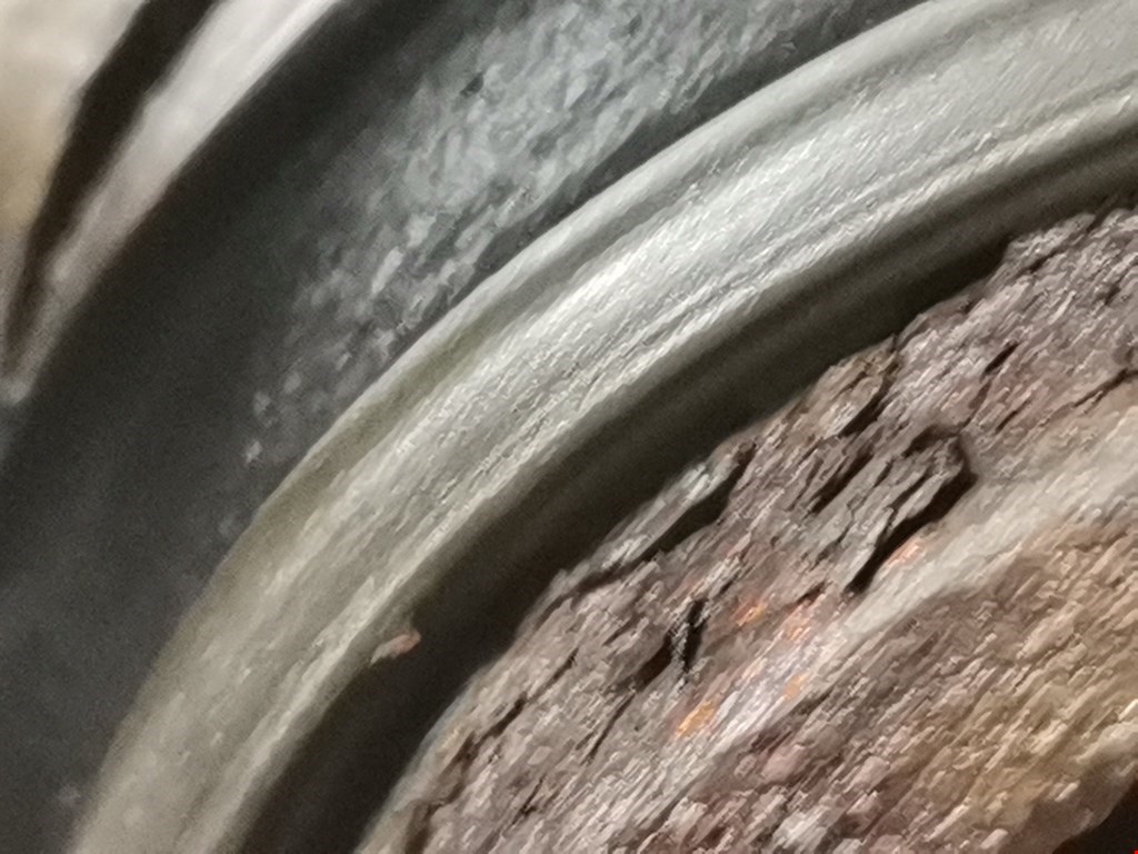 Суппорт передний левый AUDI A4 B6 2001-2005