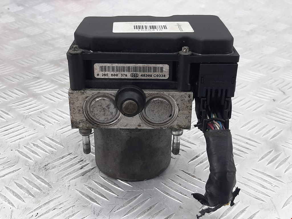 Блок ABS (насос) NISSAN Almera N16 2000-2006