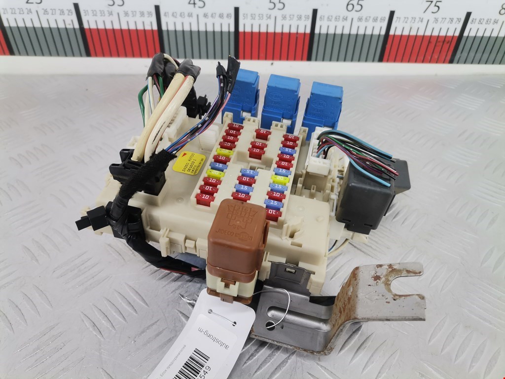 Датчик уровня в бачок омывателя NISSAN Primera P12 2002-2008